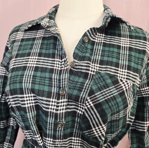 Isabel Maternity Women's Maternity Plaid Flannel Popover Tunin Top, Green- Small - Picture 4 of 10